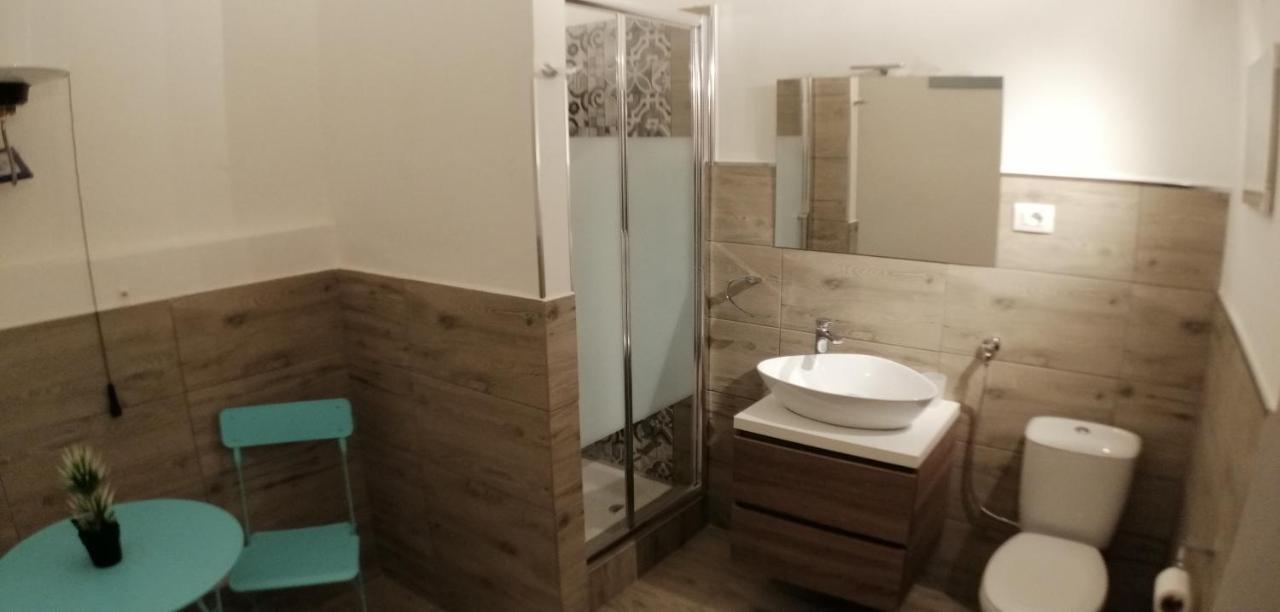 Exclusive House In The Center Apartment Catania Bagian luar foto